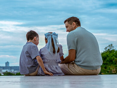 Brad Wilkins with his two kids